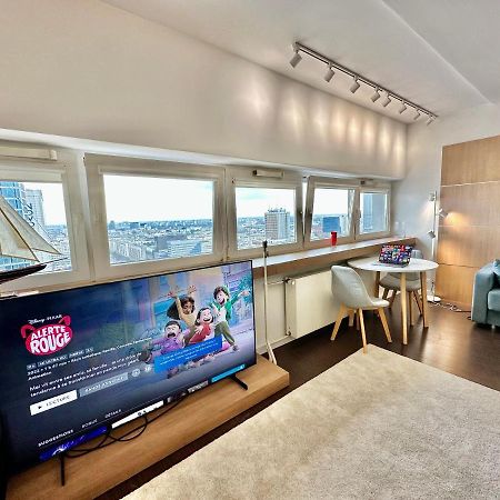 Top Metro X2 Fast Wifi 400 Mbs 70'Tv Netflix Hbo Max Appletv+ Disney+ Warsaw Exterior photo