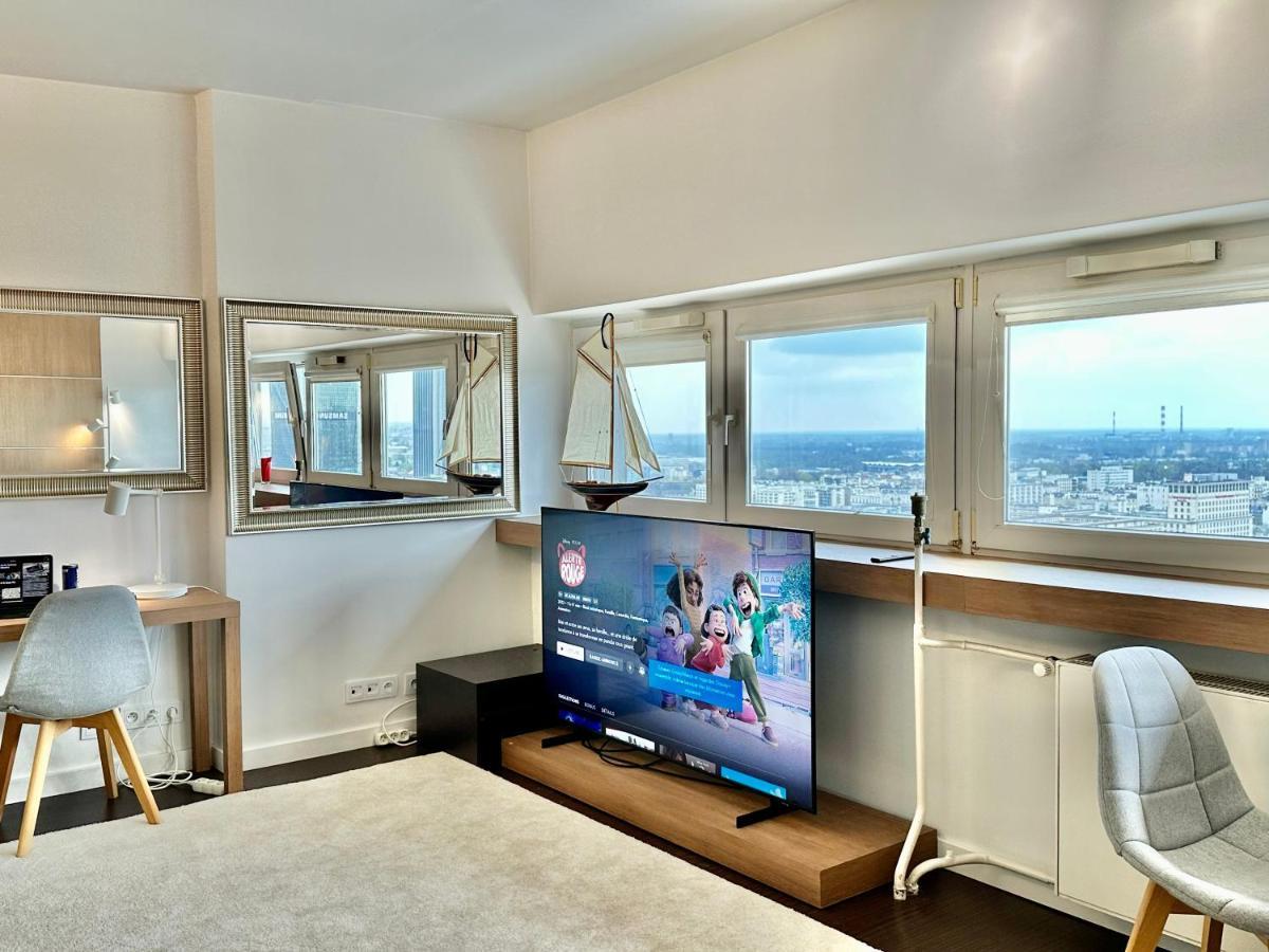 Top Metro X2 Fast Wifi 400 Mbs 70'Tv Netflix Hbo Max Appletv+ Disney+ Warsaw Exterior photo